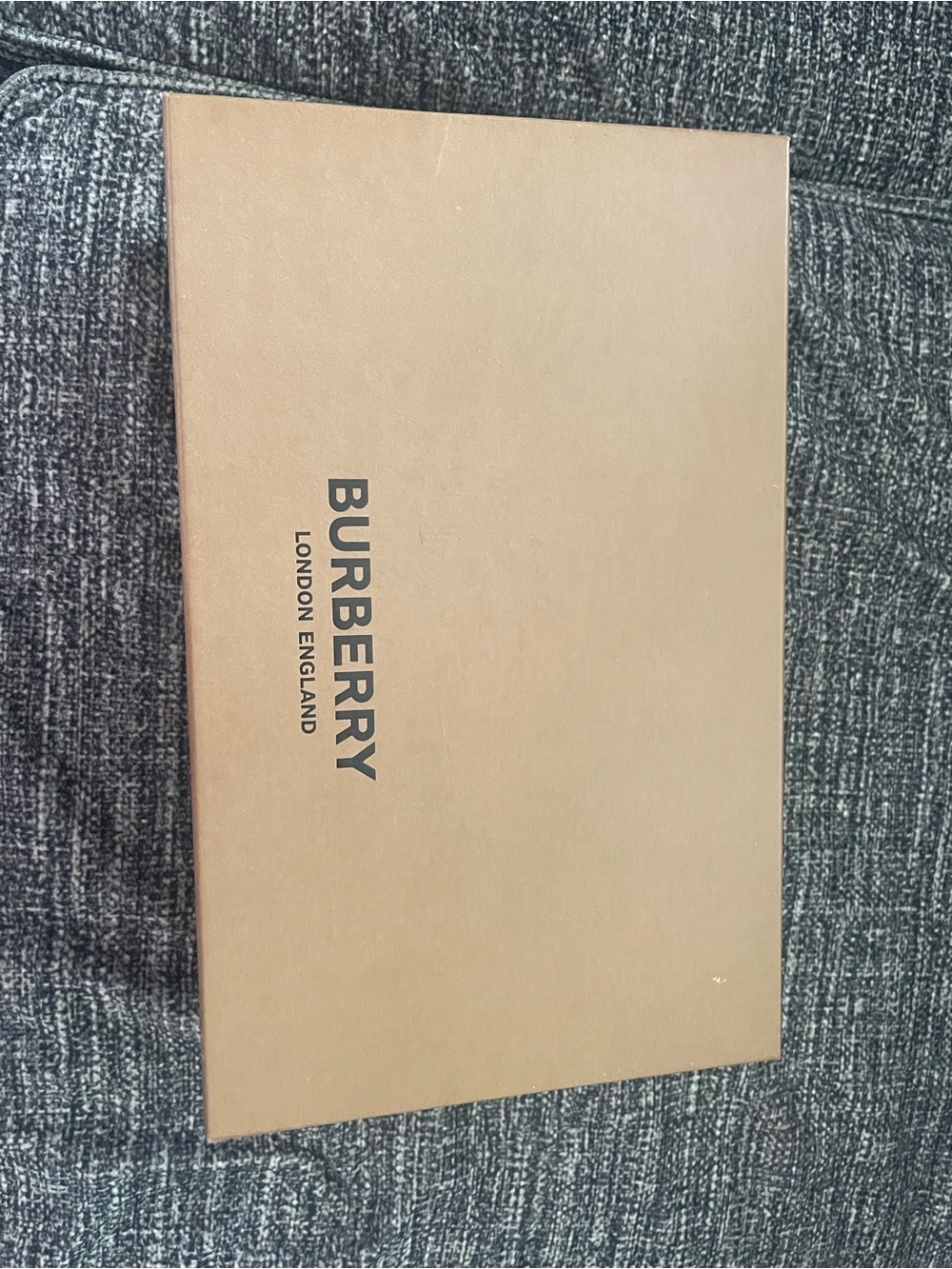 Burberry Archive Beige Sneaker Box Label - Low Top - Picture 8 of 8